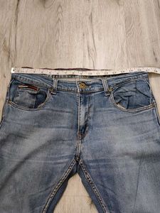 Ma1381 Tommy Hilfiger jeans waist 34