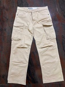BIEGE CARGO Pants
