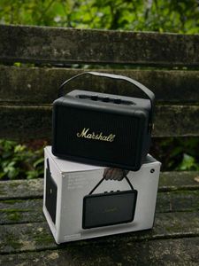 Marshall Speaker