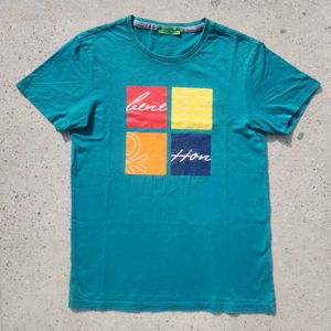Benetton t shirt 👕