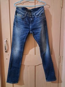 Calvin Klein Jeans