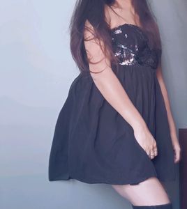 Black sequin Dress