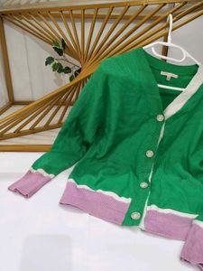 Korean Cardigan 💚