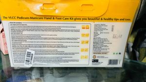 VLCC PEDICURE &amp; MANICURE KIT