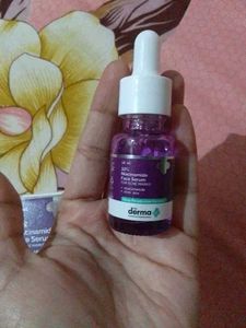 The Derma Co. Face Serum