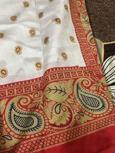 Durga Puja Sindoor Khela Sarre.  Grab It.