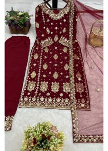 PAKISTANI NEW PRESENTING 3 PIECE STYLISH KURTA