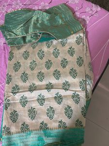 Beautiful Saree With Blouse