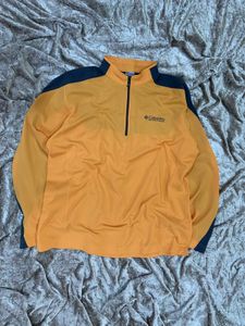 Columbia half zipper