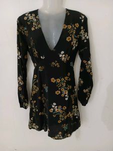 BEAUTIFUL FLORAL PRINT DRESS