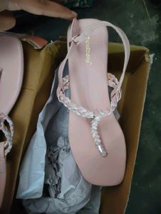 Women Flats