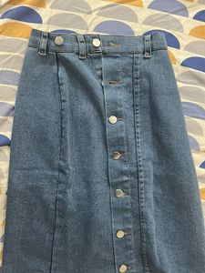Denim skirt