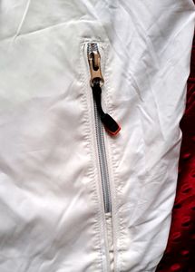 💥Price Dope 💥White Soft Highneck Jackets