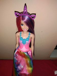 Barbie Dream Topia Princess Doll .