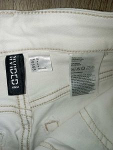 Combo Of Off White High Waisted Jeans &amp; Earrings