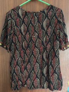 Patterned Leaf Print Top