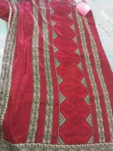 Printed Maroon And Off White Silk Saree