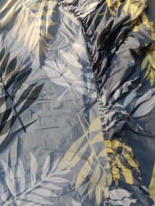 Leaf Print Bedsheet in arround lastik🇮🇴