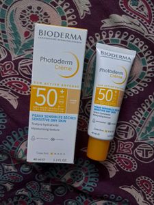 Bioderma SPF Tinted Sunscreen Photoderm Creme