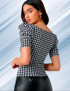 Printed Black And White Top