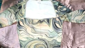 Trendy Marble Print Top