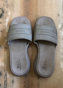 Used Foot Wear