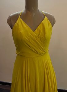 Beautiful Yellow Flowy Dress (Bust:32)