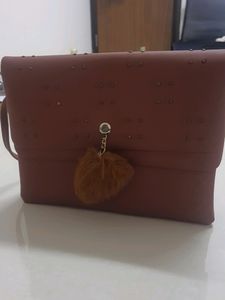 Sling Bag For Women!