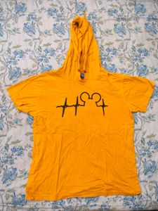 Mustard T-shirt With Hood✨