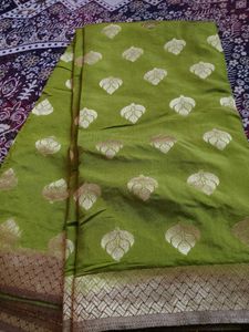Elegant Green Banarasi Saree