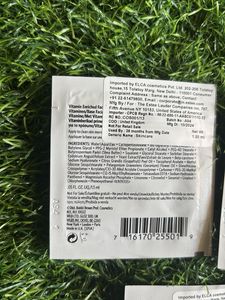 Bobbi Brown Vitamin Enriched Face Base Samples