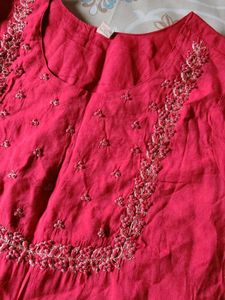 Elegant Red Embroidered Kurta