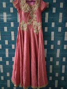 Elegant Pink Embroidered Kurta Set
