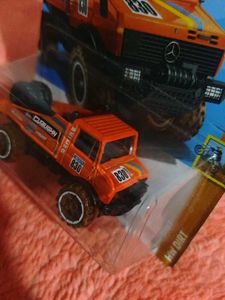 Mercedes Benz Unimog 1300L Is A Hot Wheels