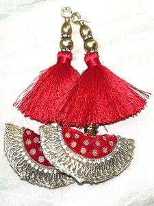 Decorative Red & Gold Tassels (Pair)