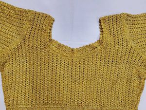 Attractive Golden Blouse At Lowest Price 🌟💥