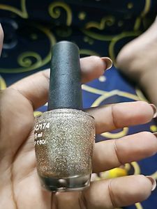 8 Used Nail Polish Combo- Rarely Used.
