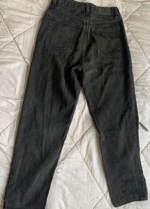 Black ripped jeans