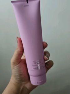 Zara GARDENIA and VIOLET BLOSSOM shimmer Body Loti