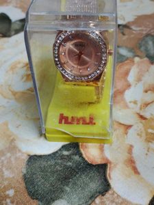 HMT Women's Analog Watch