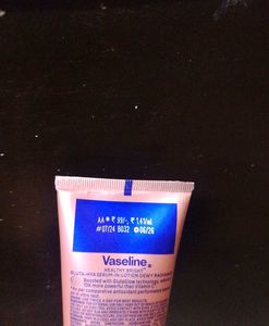 VASELINE Gluta - Hya Serum-in-lotion
