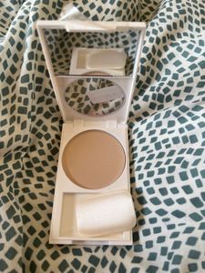 New Revlon Nearly Naked Pressed Powder