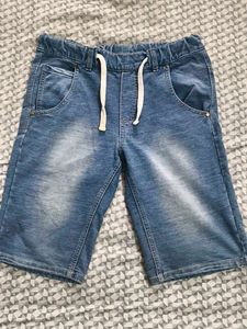 Comfort Fit Denim Shorts