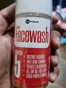Foaming Facewash With Brush By Be Mature