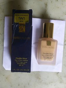 ESTEE LAUDER Double Wear Makeup Foundation