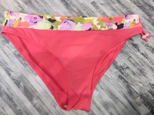 Coral Floral Bikini Bottom 🧡