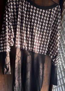 Chic Houndstooth Dress