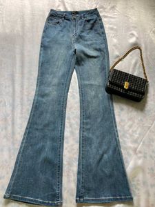 Fitted Flared Denim
