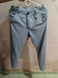 Title: Stylish Light Gray Slim-Fit Thrifted Trouse