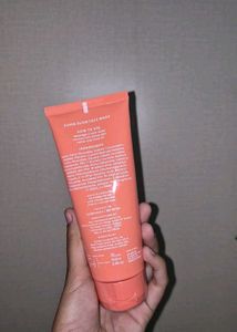 Foxtale Super Glow Face Wash